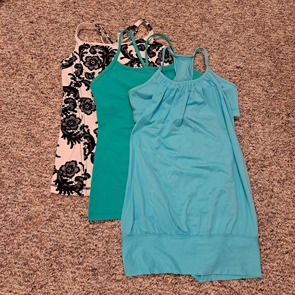 VEUC lululemon Tank Tops